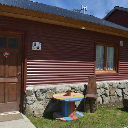 Cabanas "Las Margaritas" ウシュアイア エクステリア 写真